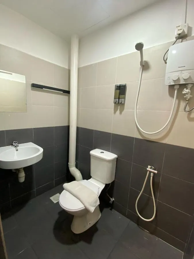 V Hotel Johor Bahru 0*,  Malaysia